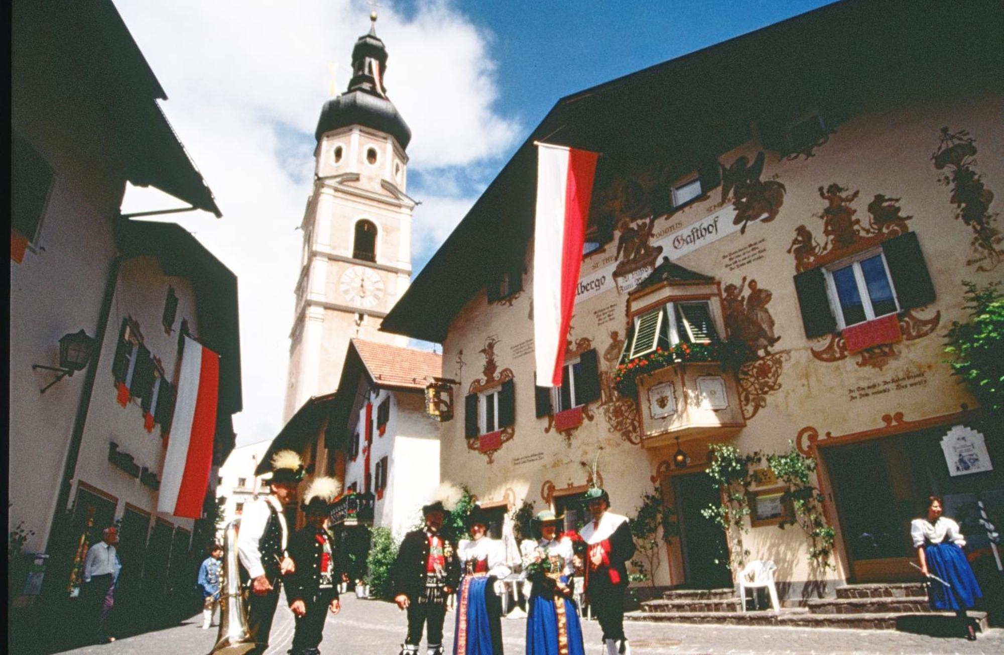 Hotel Zum Wolf Castelrotto Exterior photo